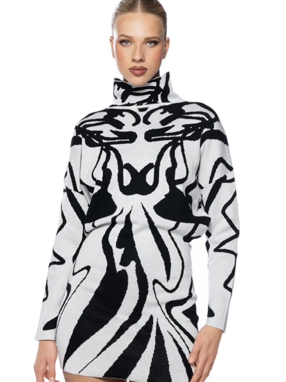 AKIRA Black and White Graphic Knit Top - Picture 3 of 4